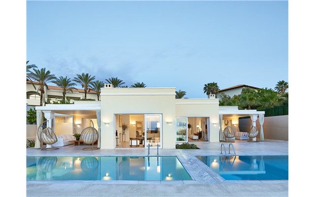 Mandola Rosa a Grecotel Resort to Live at Riviera Olympia 
