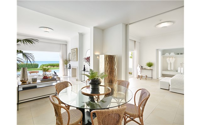 Mandola Rosa a Grecotel Resort to Live at Riviera Olympia 