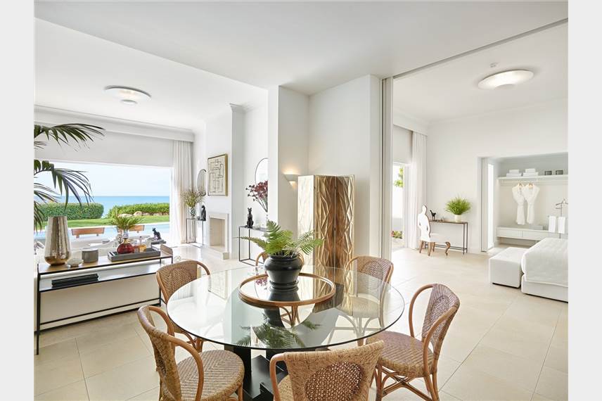  Mandola Rosa a Grecotel Resort to Live at Riviera Olympia