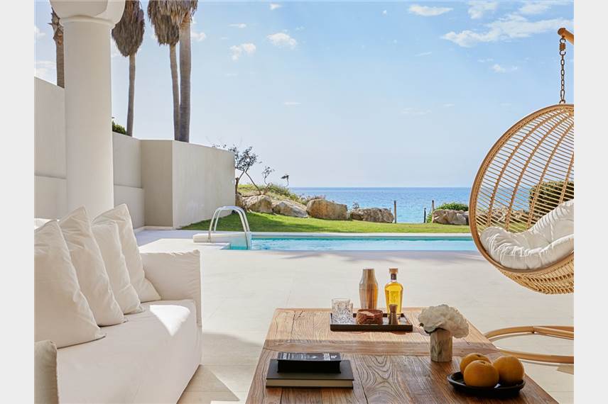  Mandola Rosa a Grecotel Resort to Live at Riviera Olympia