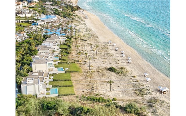 Mandola Rosa a Grecotel Resort to Live at Riviera Olympia 