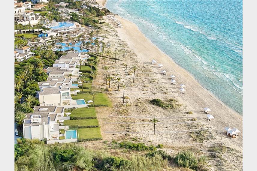  Mandola Rosa a Grecotel Resort to Live at Riviera Olympia