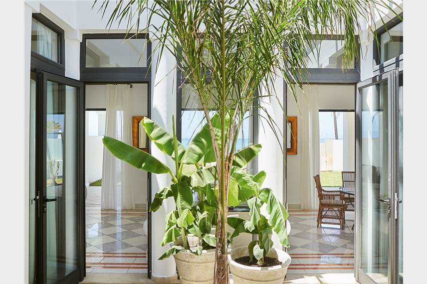  Mandola Rosa a Grecotel Resort to Live at Riviera Olympia