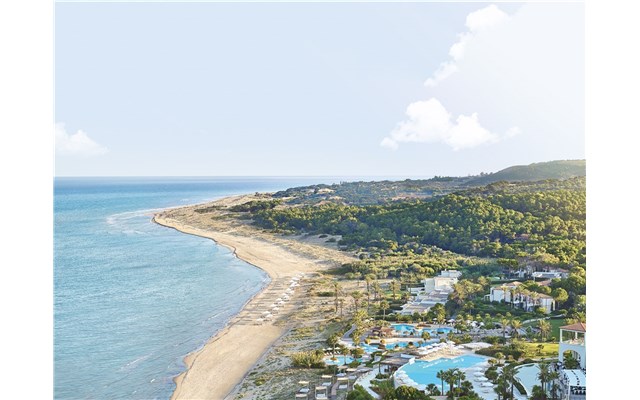 Grecotel Lux.Me Oasis at Riviera Olympia and Aqua Park 