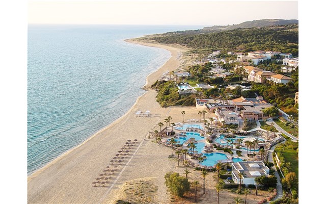 Grecotel Lux.Me Oasis at Riviera Olympia and Aqua Park 