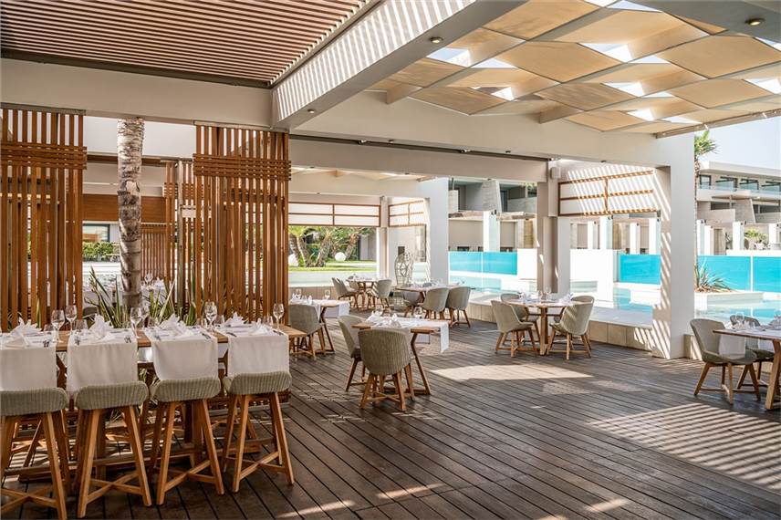  Avra Imperial Beach Resort and Spa