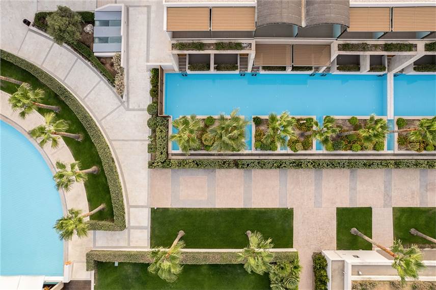  Avra Imperial Beach Resort and Spa