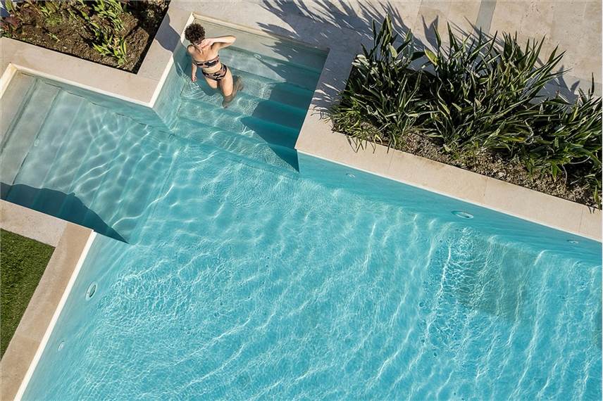  Avra Imperial Beach Resort and Spa