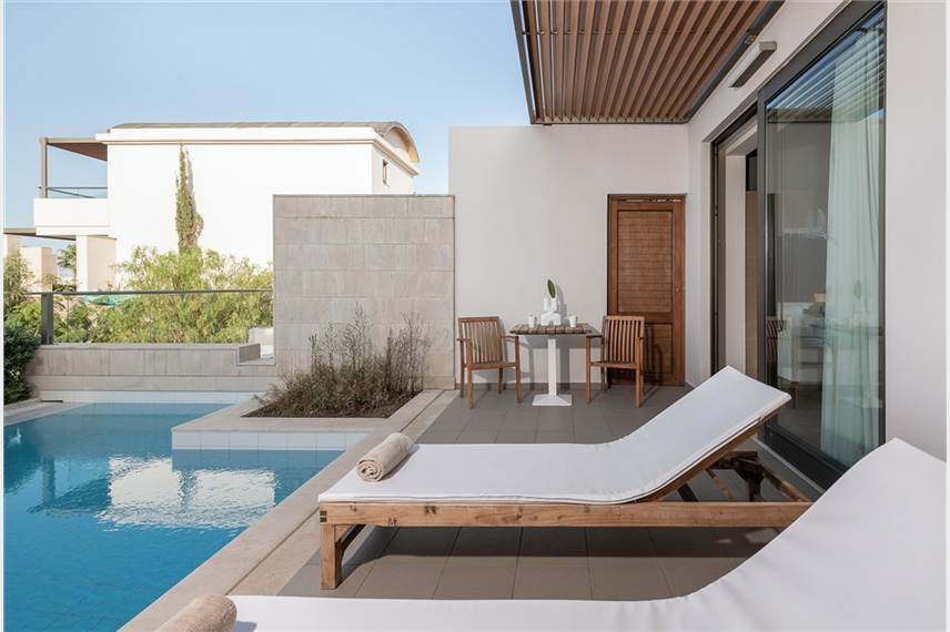  Avra Imperial Beach Resort and Spa