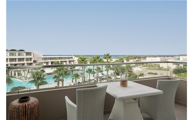 Avra Imperial Beach Resort and Spa 