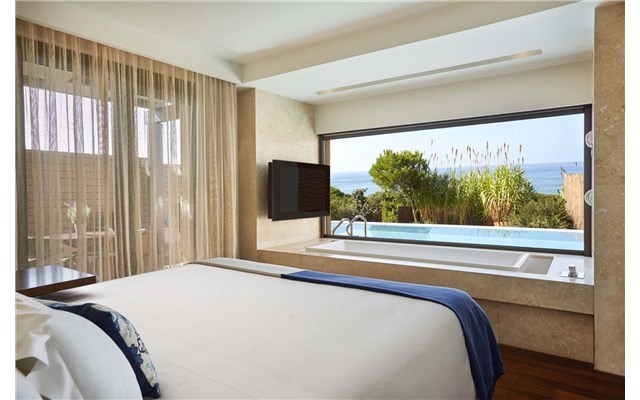 The Romanos, a Luxury Collection Resort 