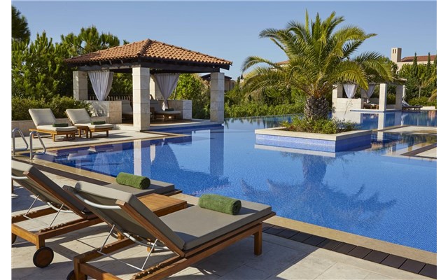 The Romanos, a Luxury Collection Resort 