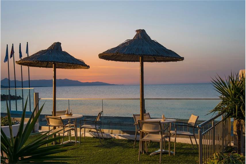  Golden Bay Boutique Hotel and Bungalows