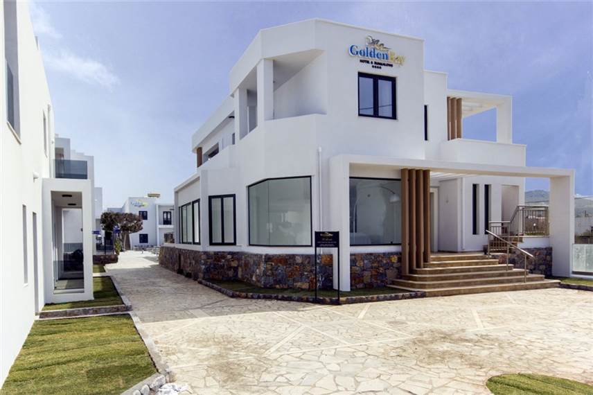  Golden Bay Boutique Hotel and Bungalows