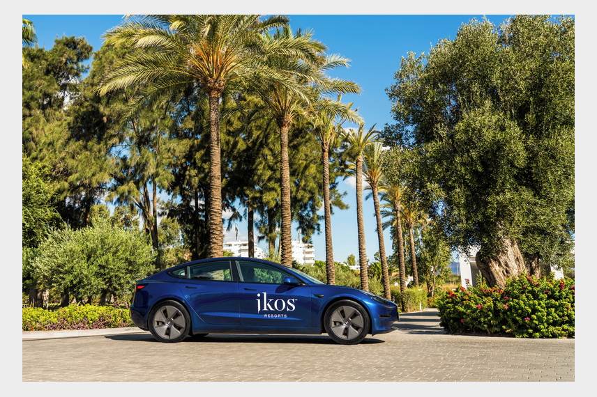 Local Drive Adventure - Tesla Car Ikos Porto Petro