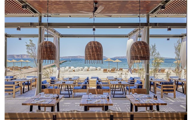 W Costa Navarino 