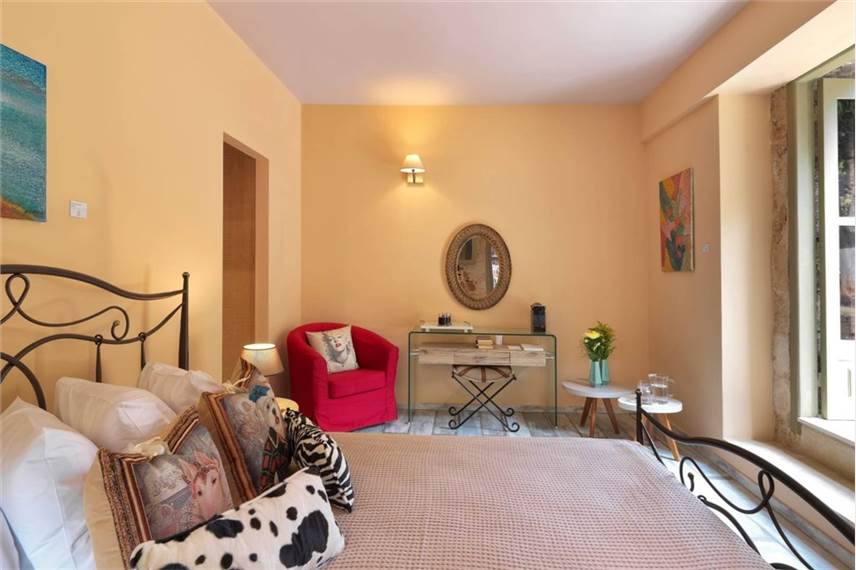  Fileas Art Hotel