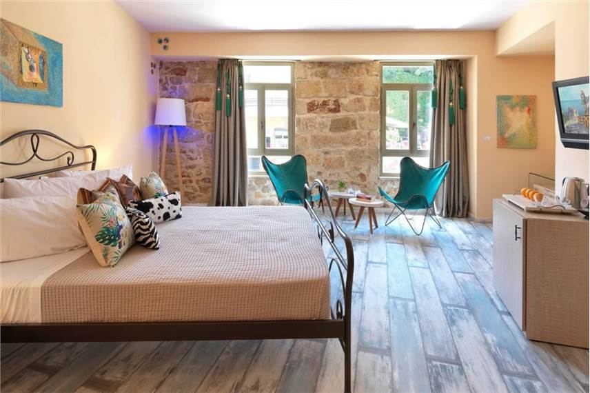  Fileas Art Hotel