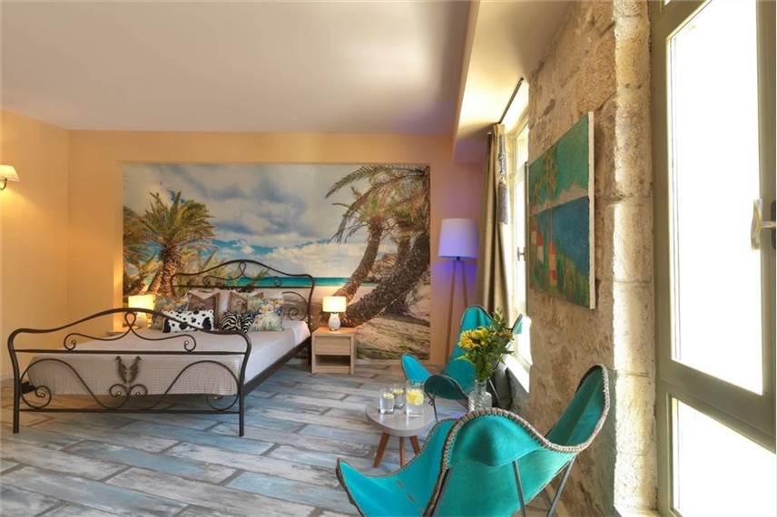  Fileas Art Hotel