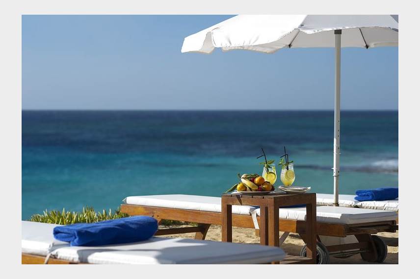  Grecian Sands