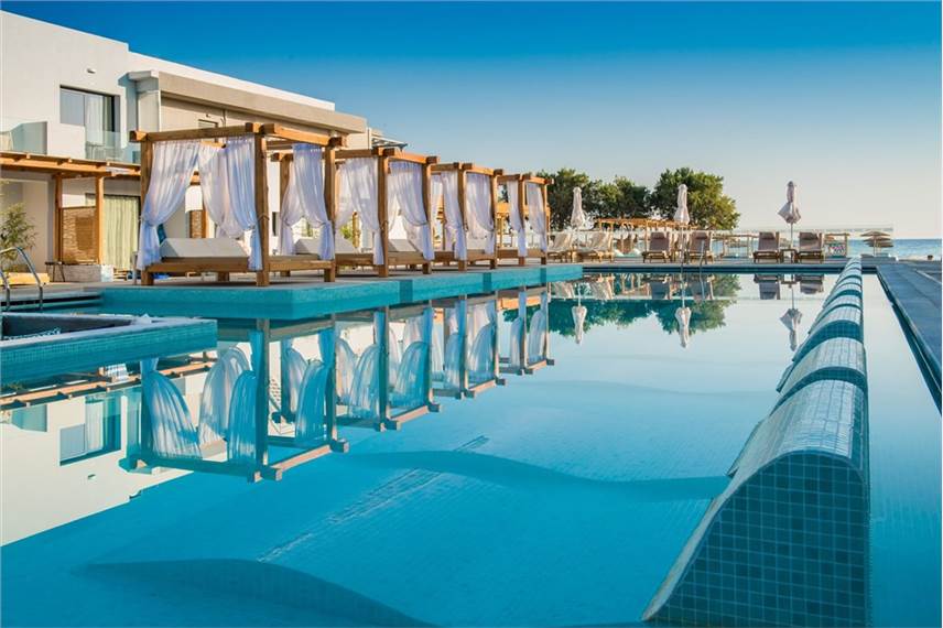  Paralos Lifestyle Beach