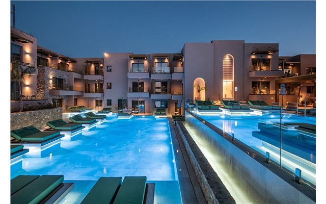 Paralos Venus Suites 