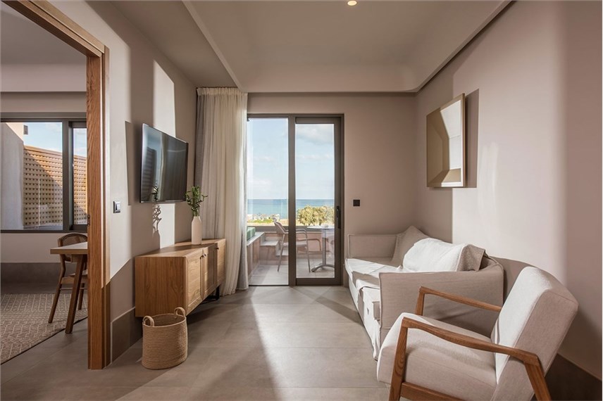  Paralos Venus Suites
