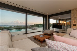 Costa Navarino - Messinian Nest