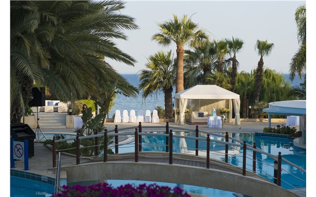 mediterranean beach hotel 5 * Mediterranean Beach