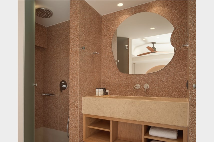  Paralos Venus Suites