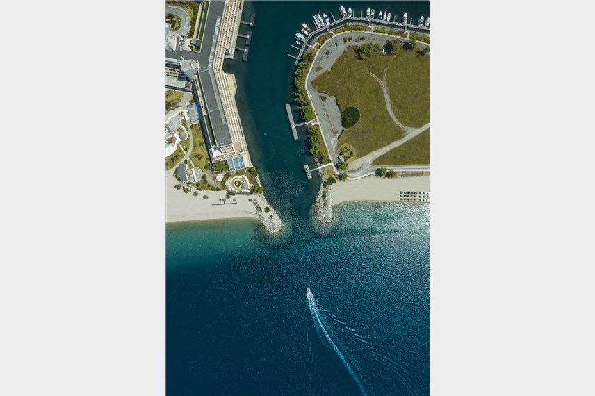  Porto Carras Meliton