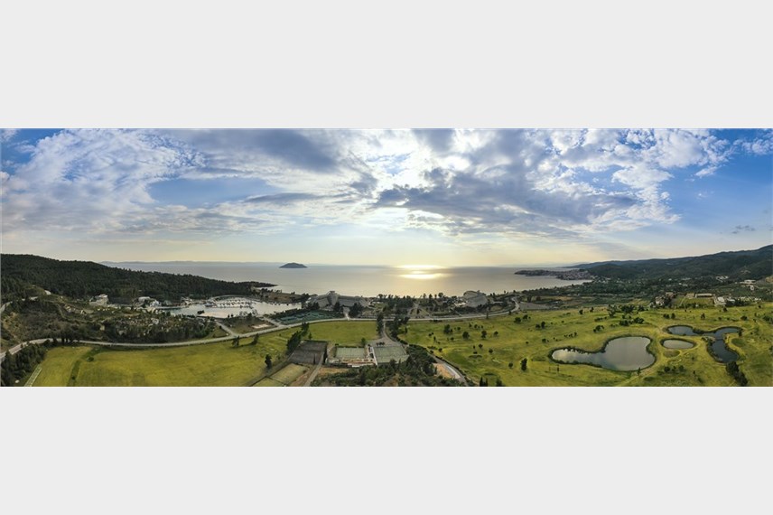  Porto Carras Meliton