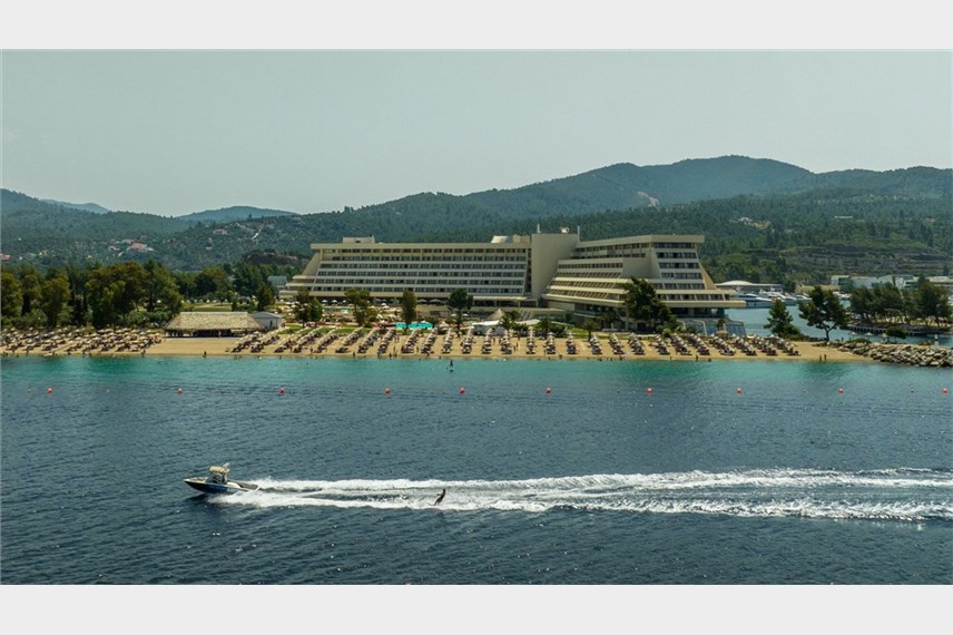  Porto Carras Meliton