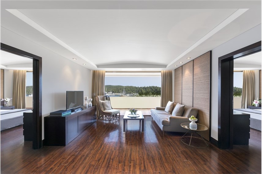  Porto Carras Meliton