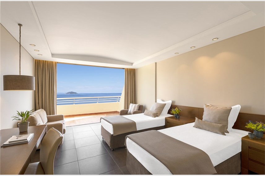  Porto Carras Meliton