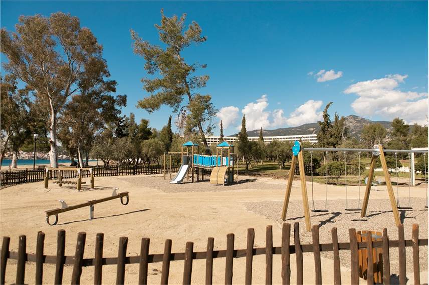  Porto Carras Meliton
