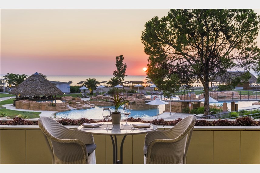  Porto Carras Meliton