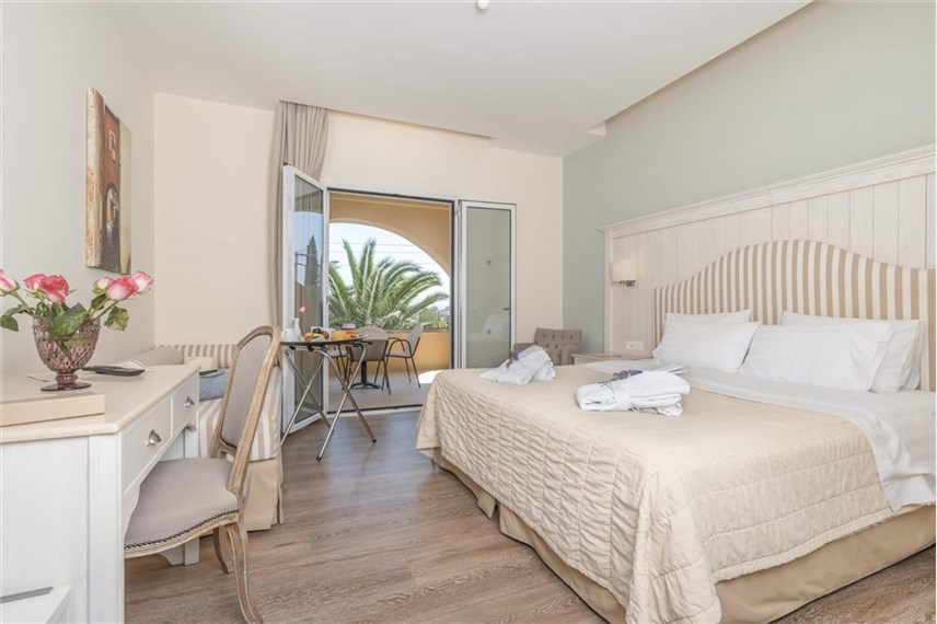  Art Hotel Debono