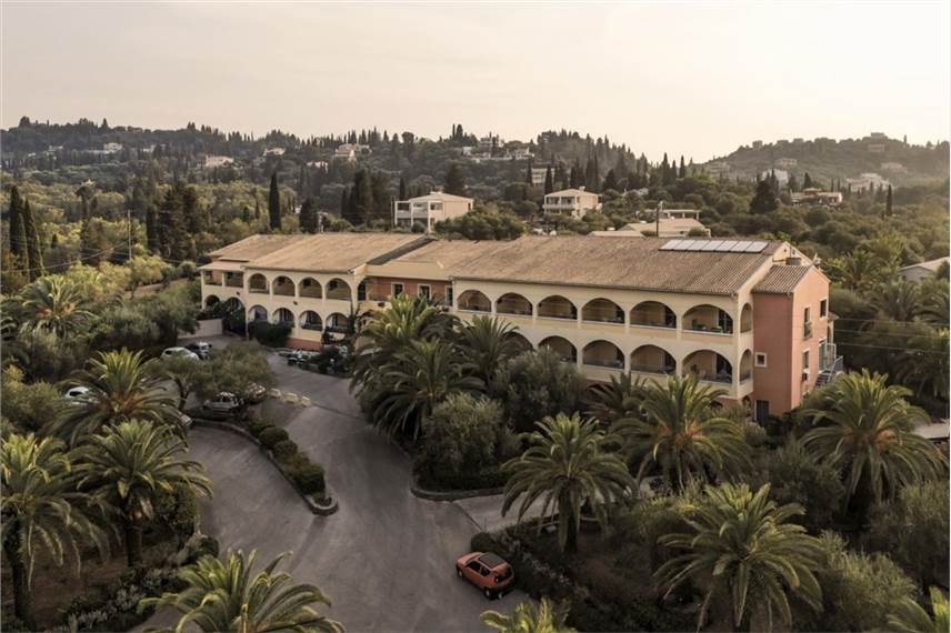  Art Hotel Debono