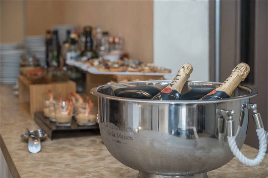  Art Hotel Debono