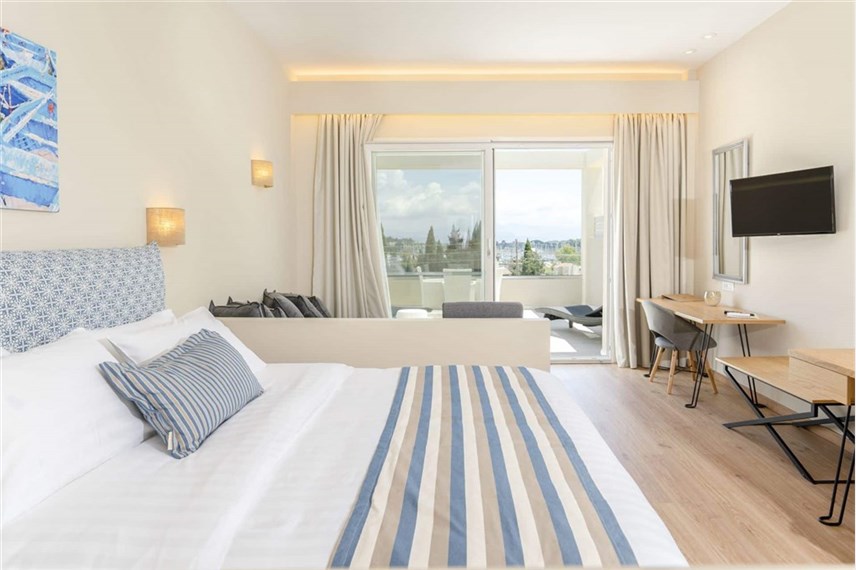  Art Hotel Debono