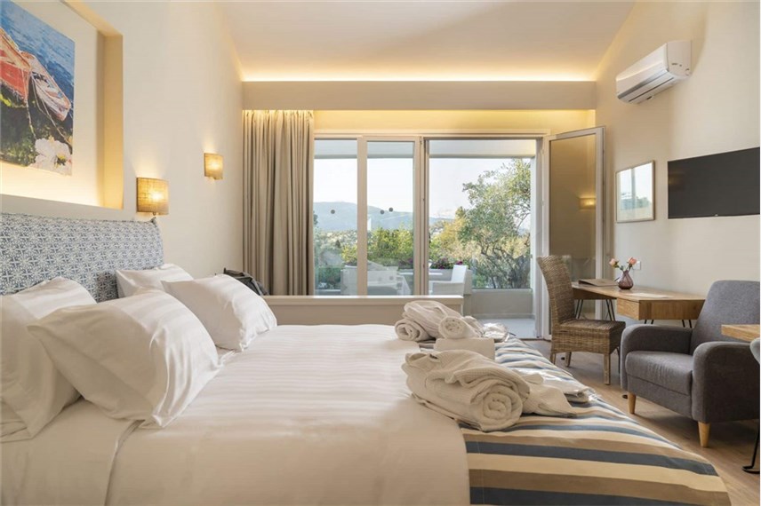  Art Hotel Debono