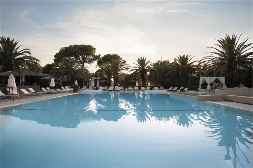  Art Hotel Debono