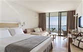  Kontokali Bay Resort and Spa
