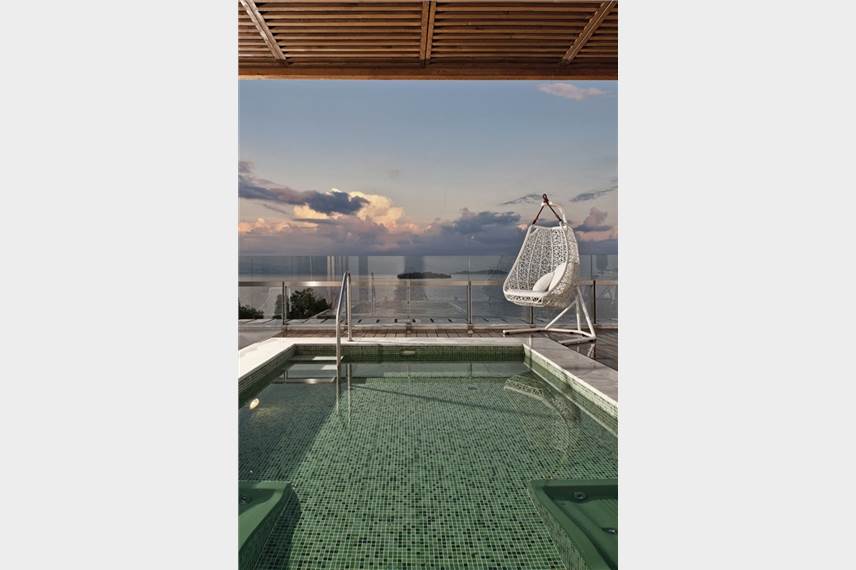  Kontokali Bay Resort and Spa