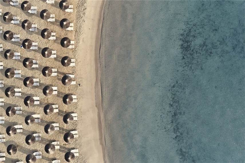  Kontokali Bay Resort and Spa