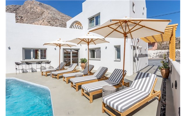 Aegean Gem 