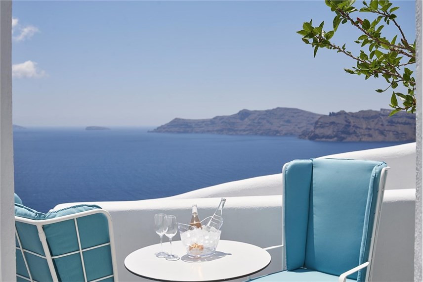  Katikies Kirini Suites and SPA
