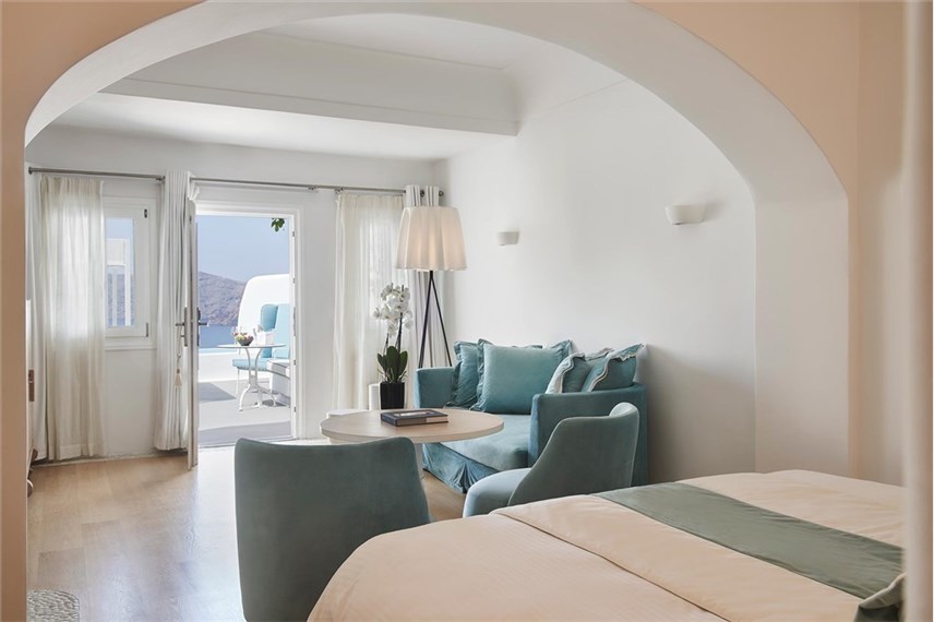  Katikies Kirini Suites and SPA