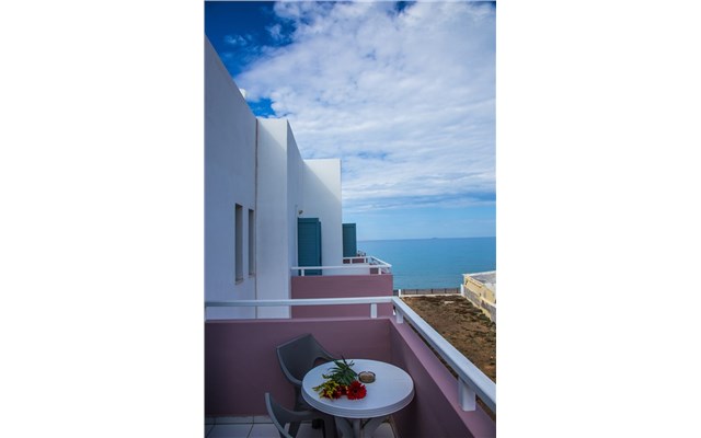 Shotels Almare Beach 